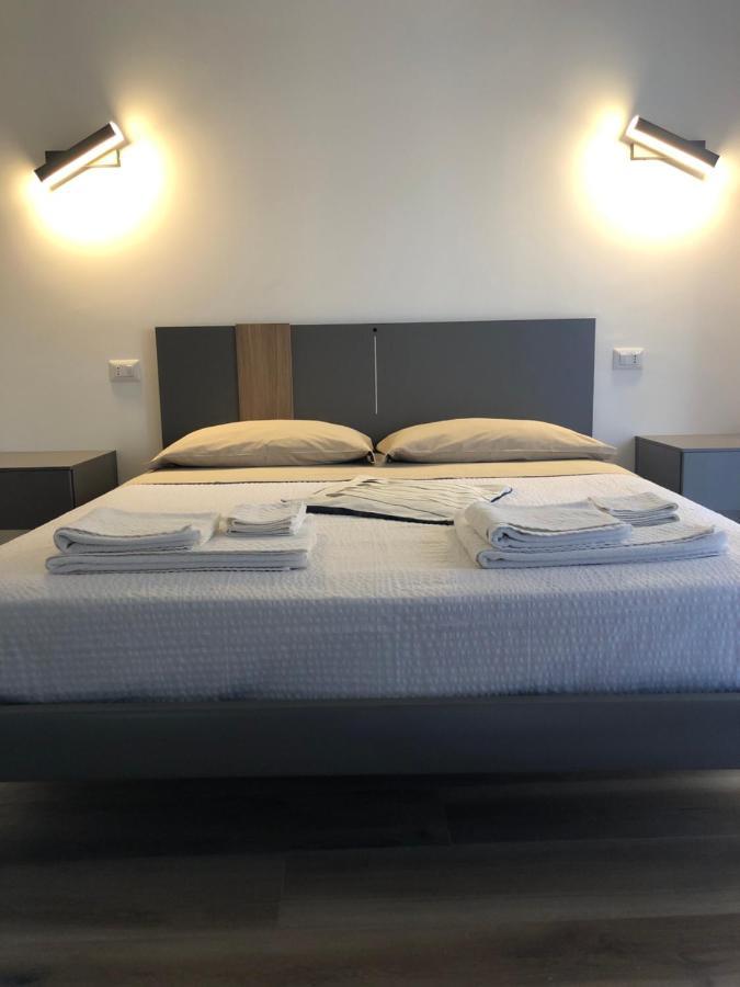 A Due Passi Dalla Scalinata Restyling Caltagirone Buitenkant foto